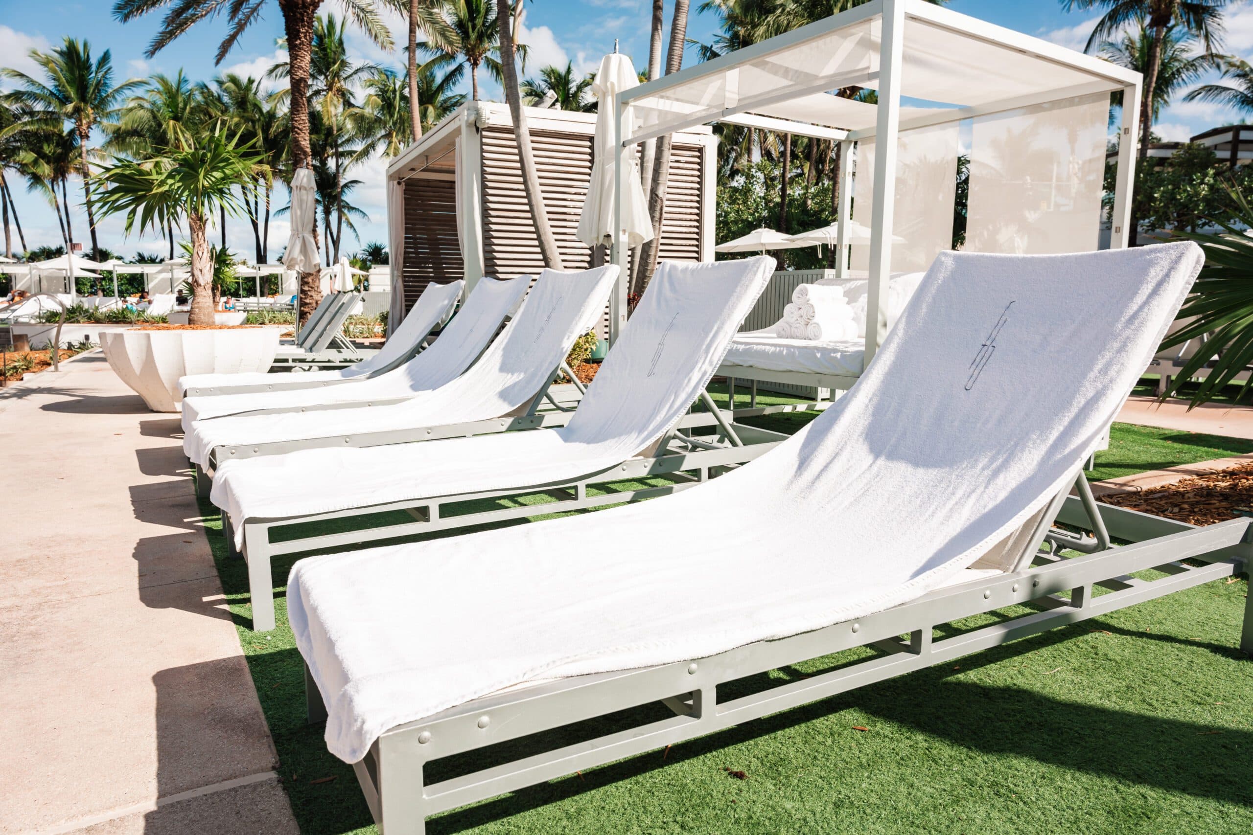 Lounge Chair Covers 4