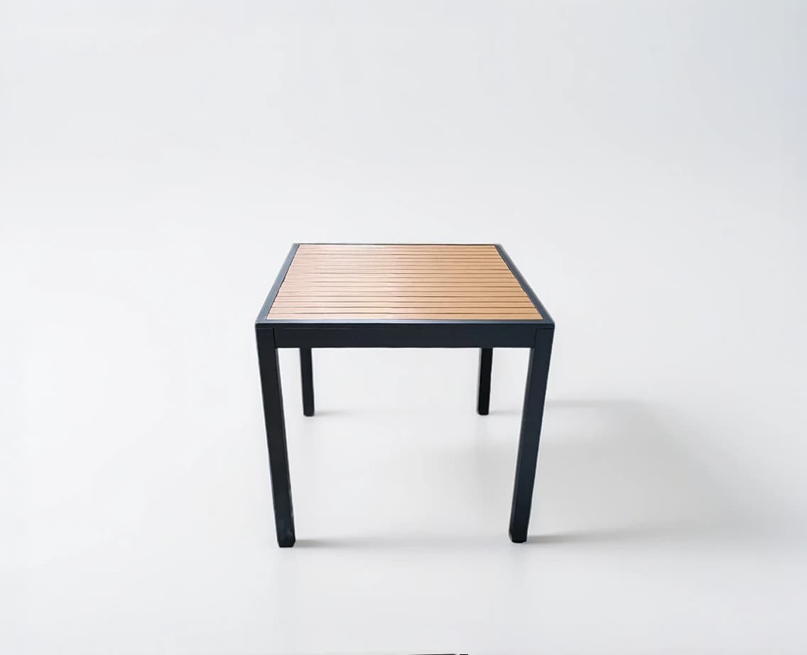 Desio Dining Table