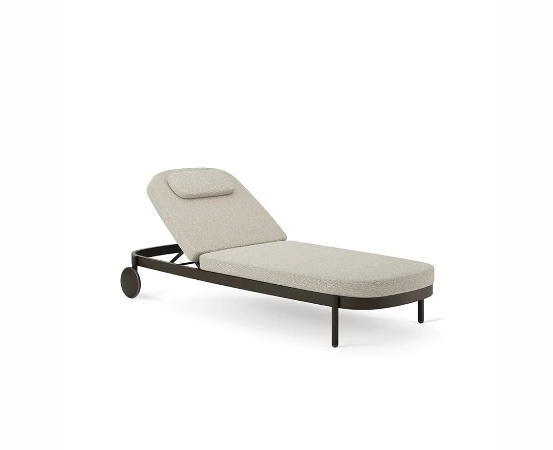 Avanti Chaise Lounge
