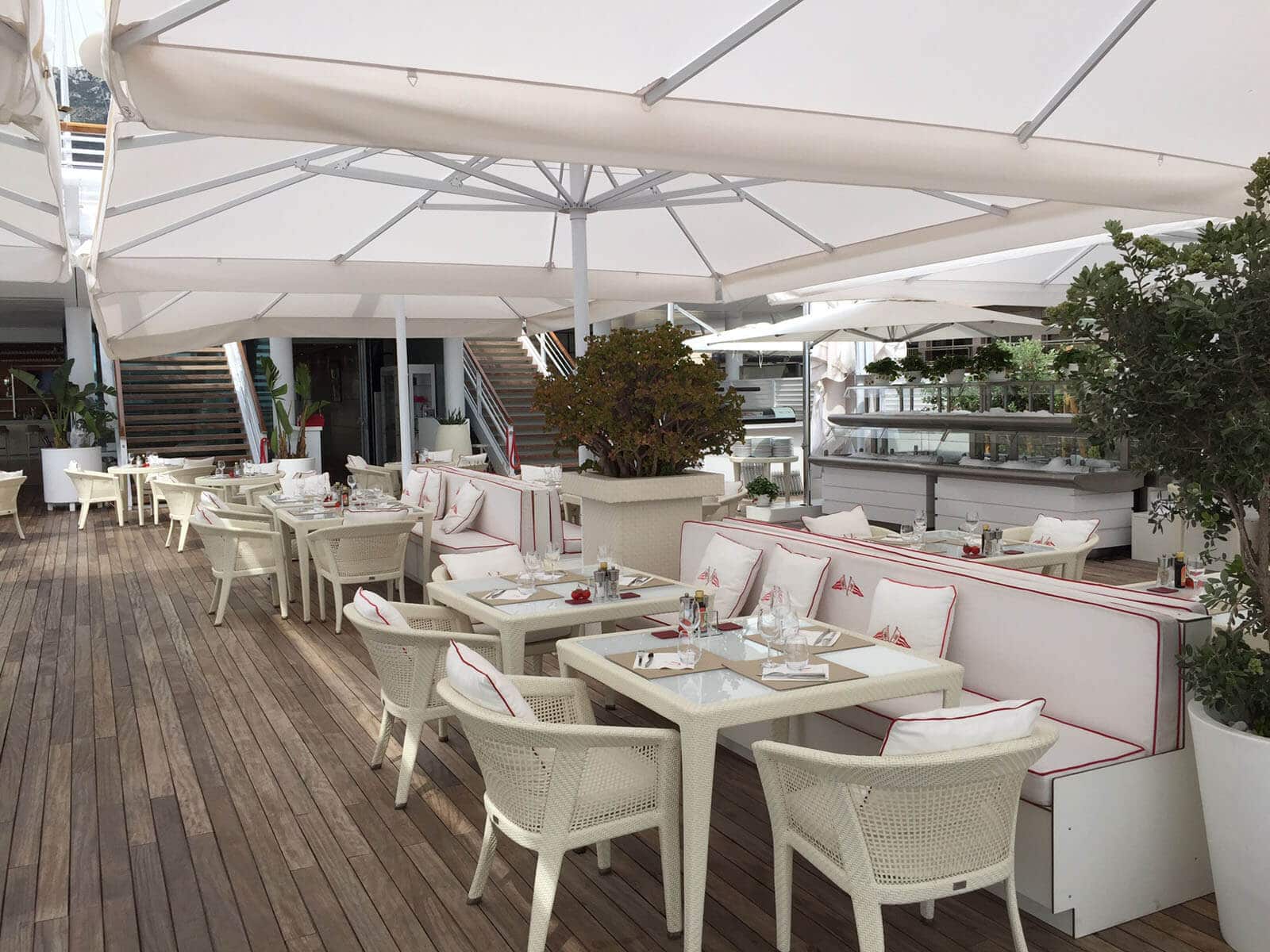 Yacht Club Monaco alternate view