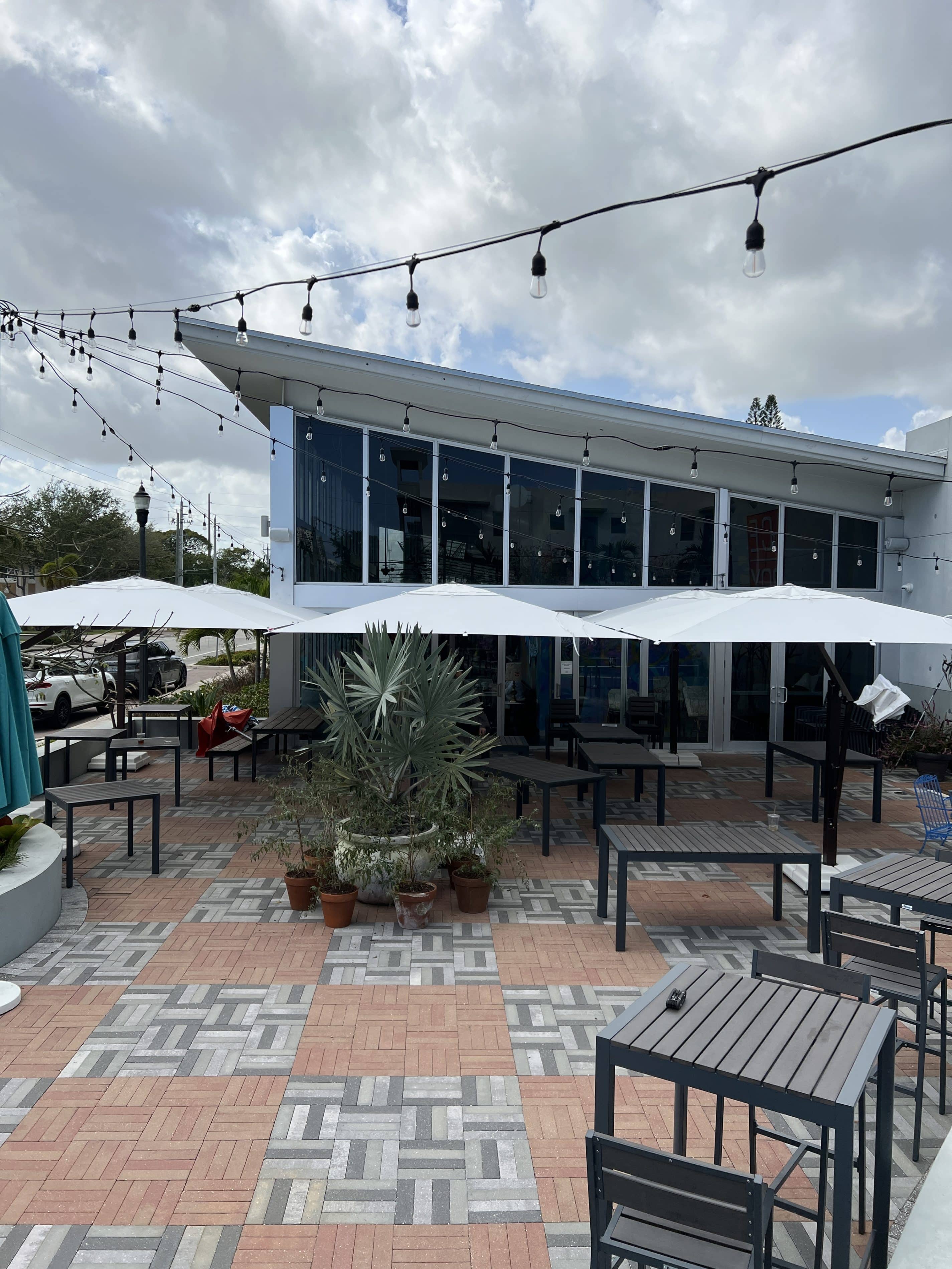 IceBox Cafe alternate view