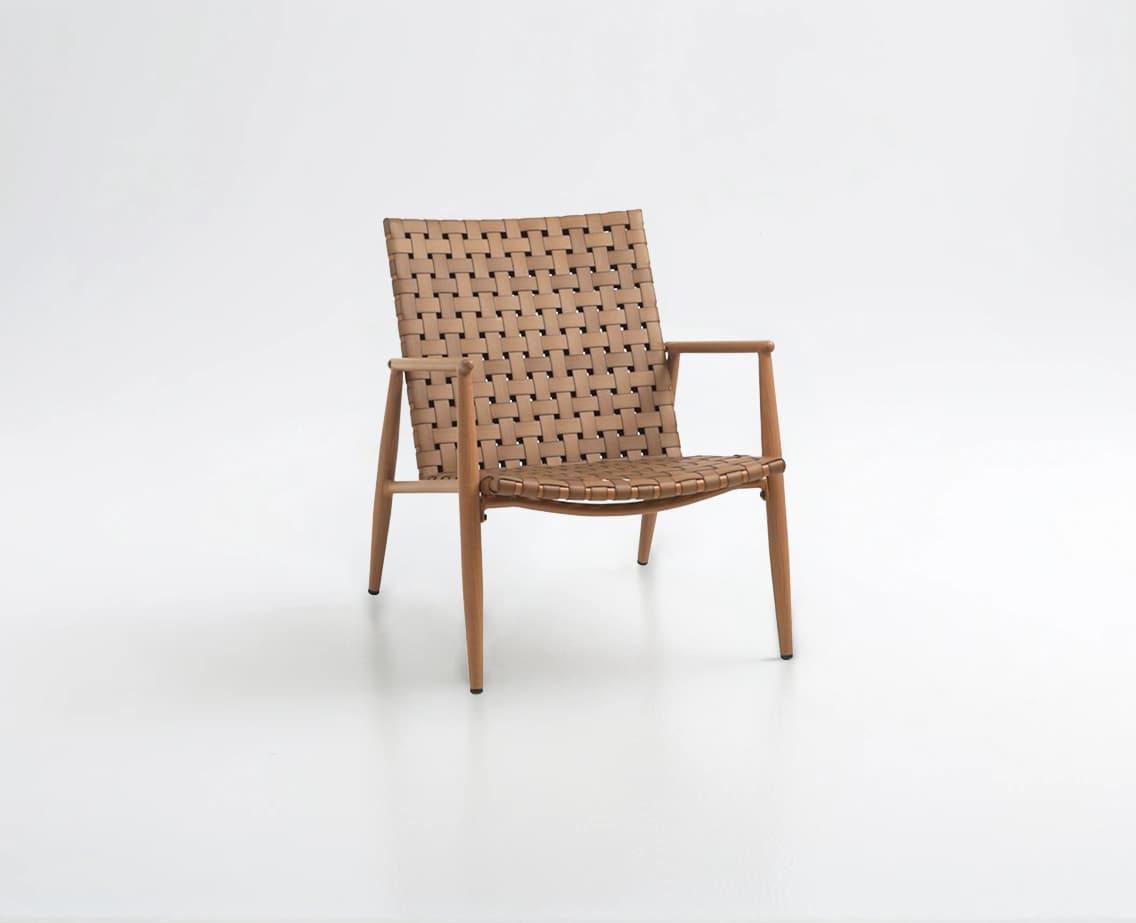 Alba Club Chair
