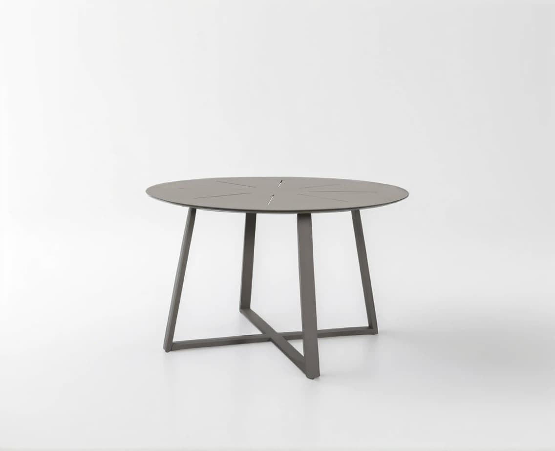 Isola Dining Table